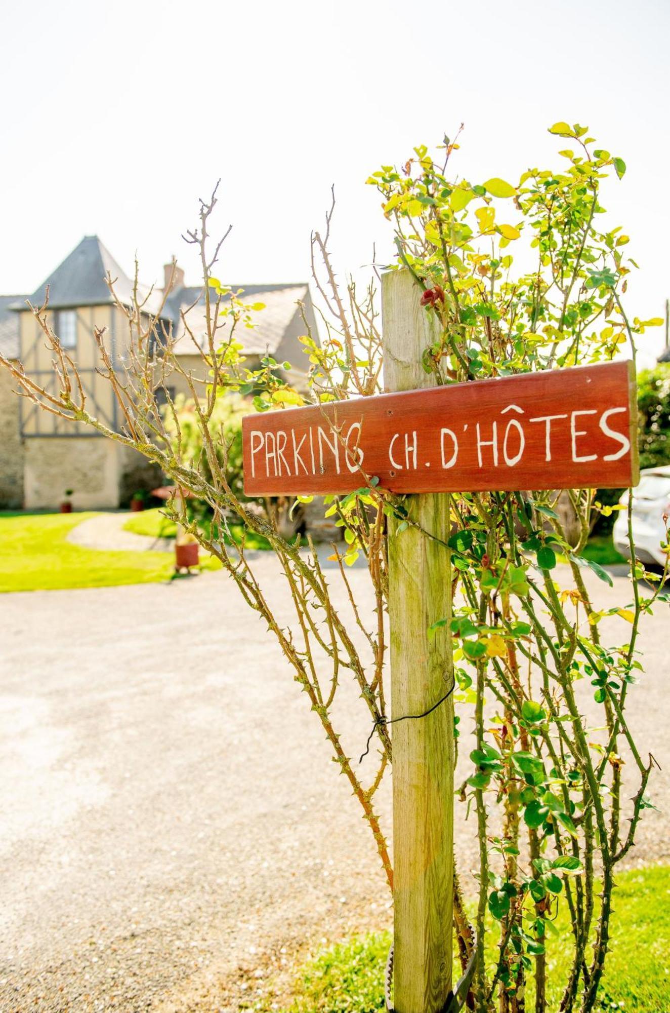 Appart' D'Hotes , Ch Et Gite Au Manoir De La Haute Pilais Chantepie Eksteriør bilde